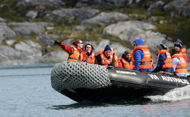 Australis Kreuzfahrt Tour im Zodiak