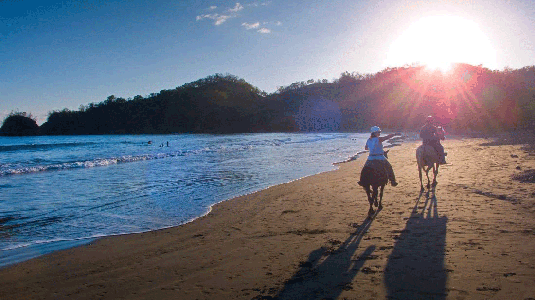 Reiten in Samara an der Pazifikküste von Costa Rica