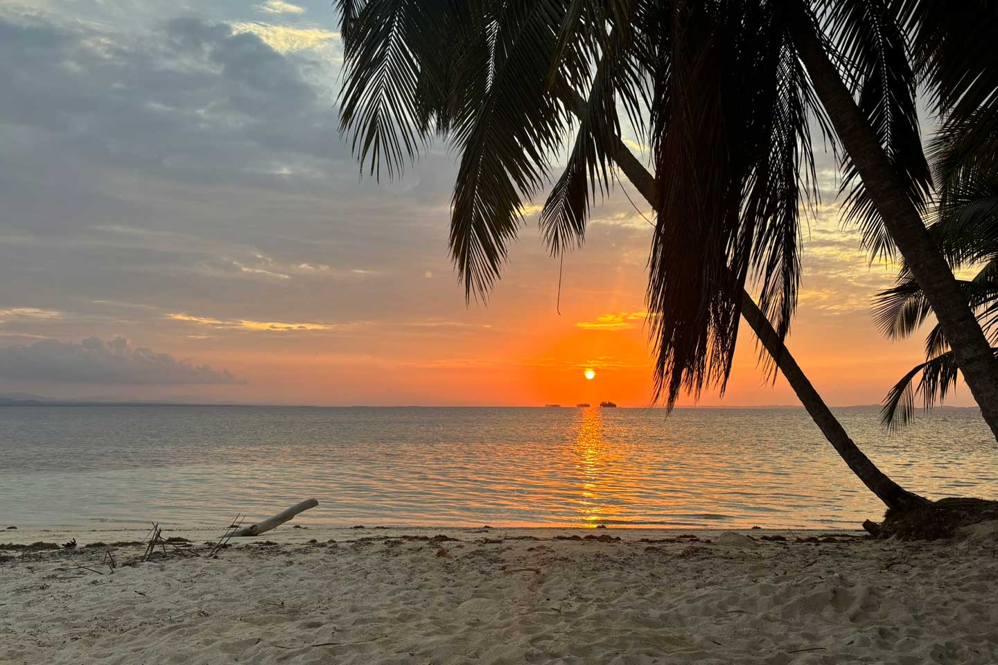 Traumhafter Sonnenuntergang auf San Blas