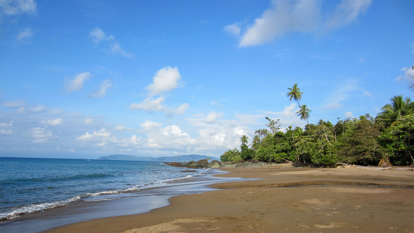 Zentrale Pazifikküste in Costa Rica - Im Juli viel Sonnenschein am Morgen